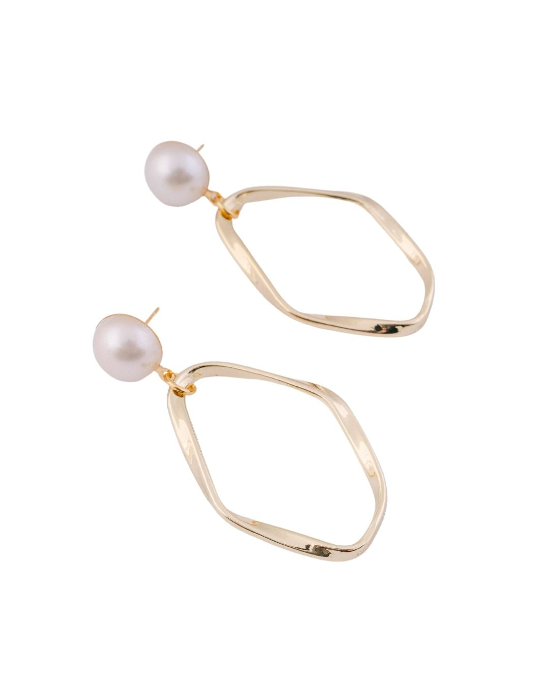 Zrihtane earrings