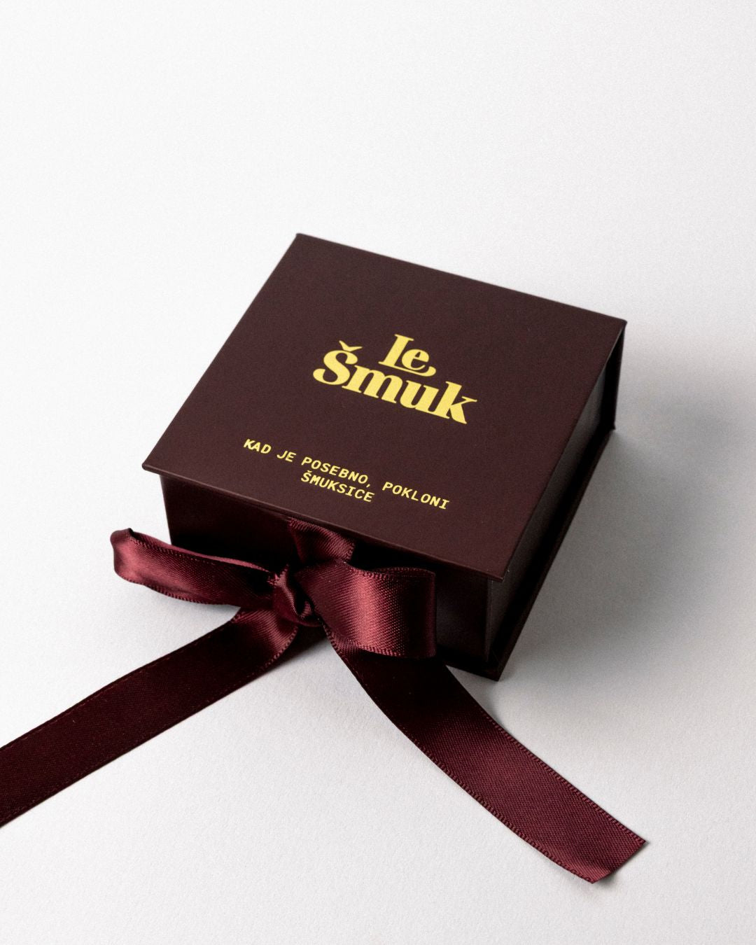 Le Šmuk poklon kutija