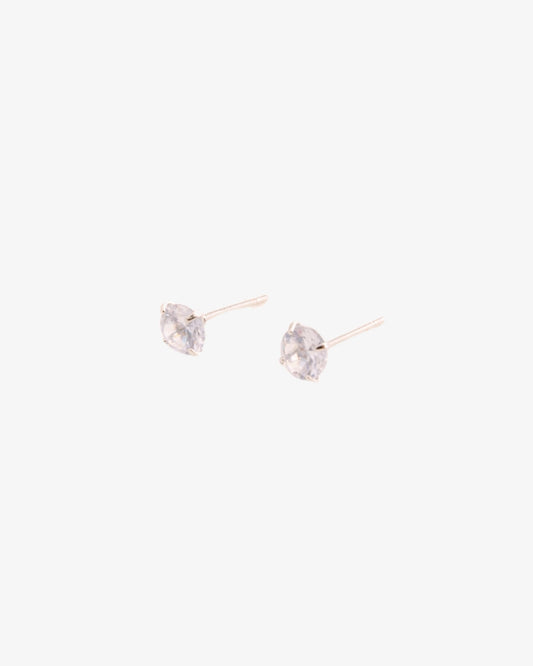 Quiet elegance in silver