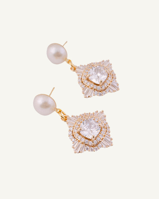 Royal duo, gold earrings