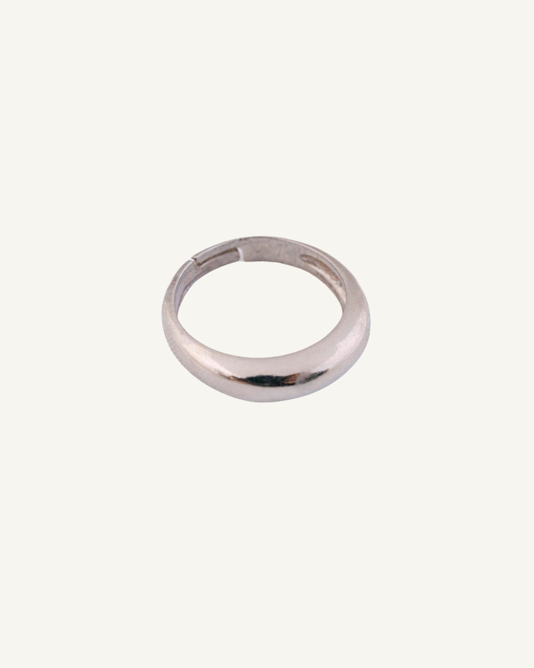 Simple silver ring