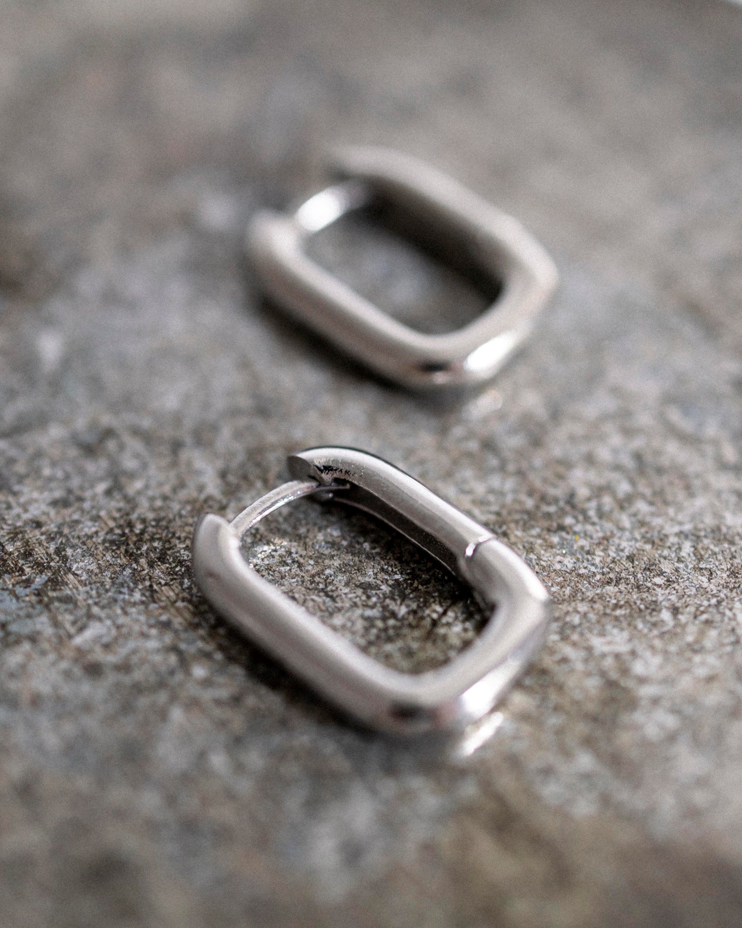 Rectangular earrings, silver