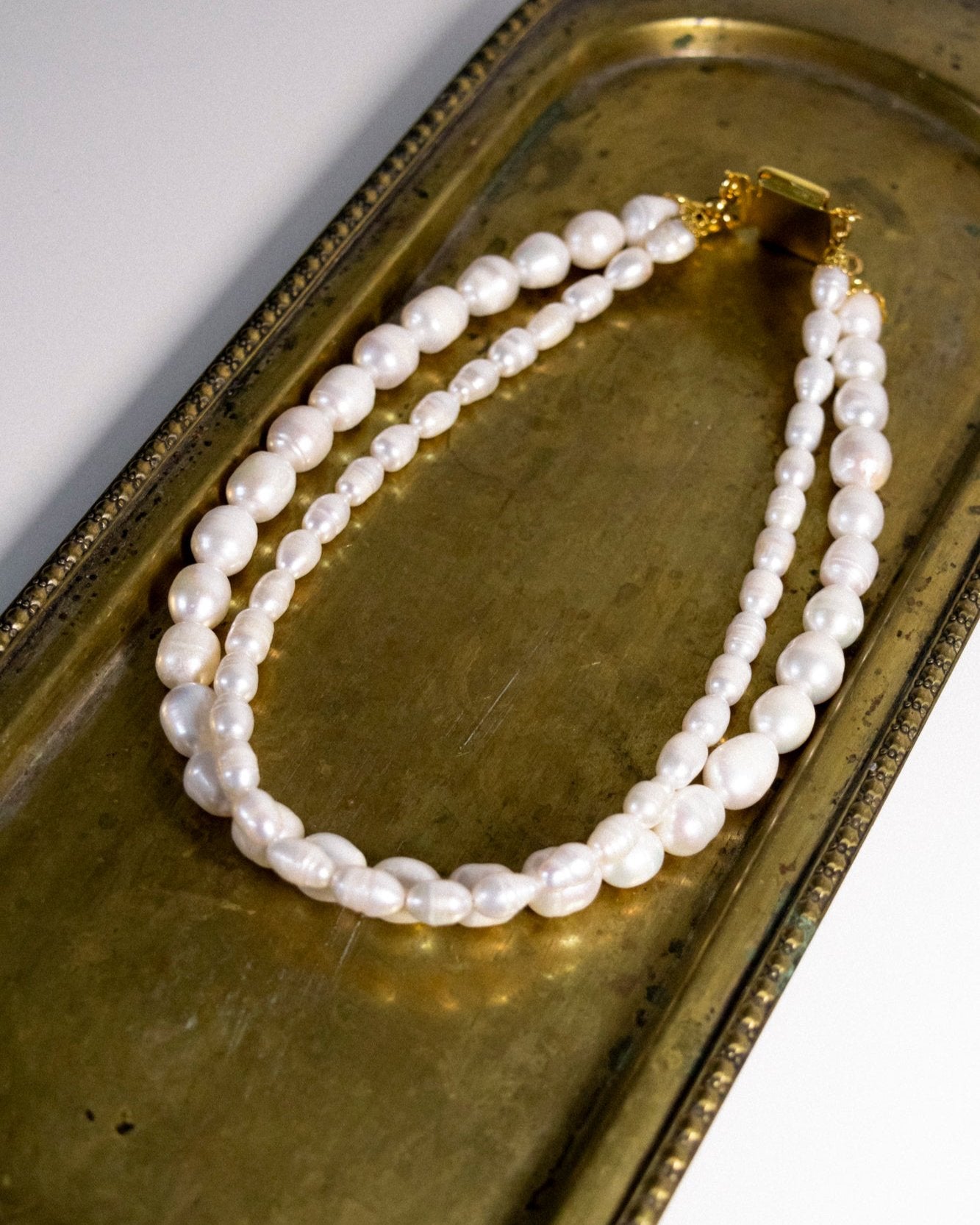 Classic pearl necklace